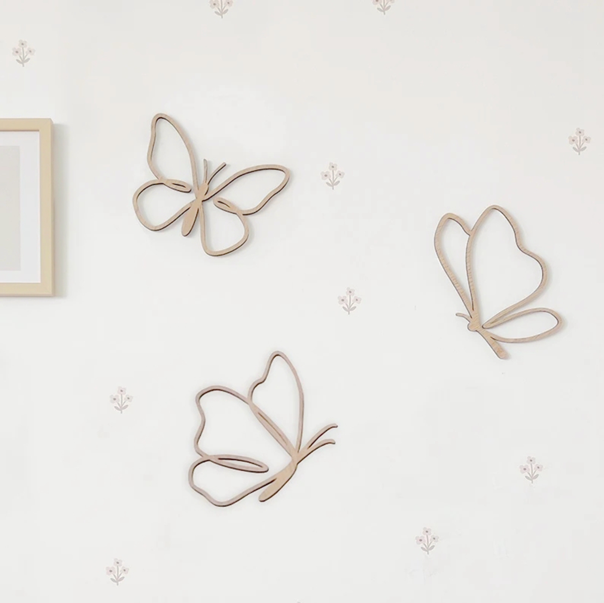 Wooden Butterflies Sign, Woode - Baby Nursery Design review and price